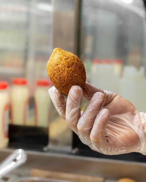 Amir food photography showing a sandwich combo.